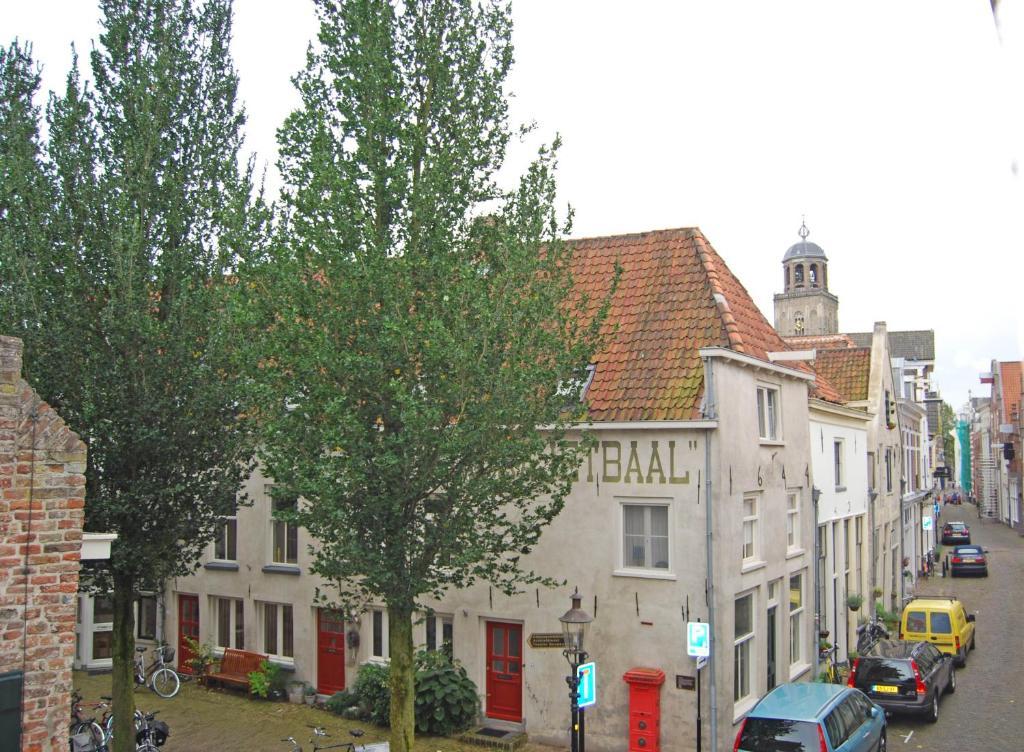 Hotel De Vischpoorte, Hartje Deventer En Aan De Ijssel Habitación foto